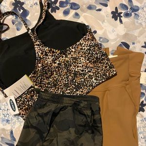 NWT Old Navy Fall Active Essentials